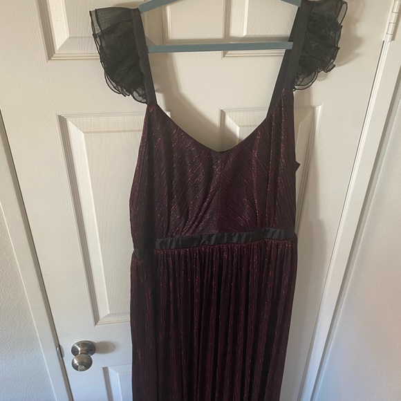 Eloquii Purple Shimmer Gown NWT ✨ make an offer - Picture 4 of 6